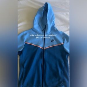 nike tech men’s medium !